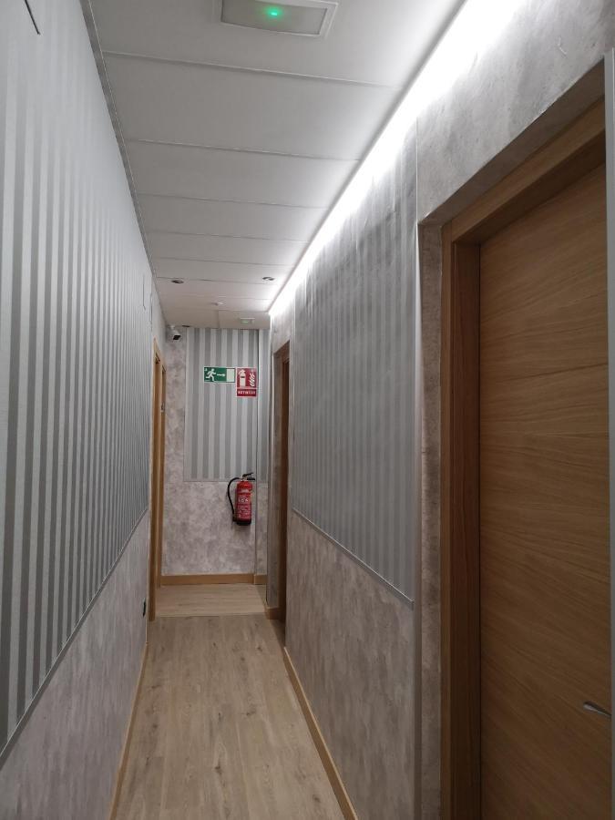 Hostal Juan Bravo セゴビア エクステリア 写真