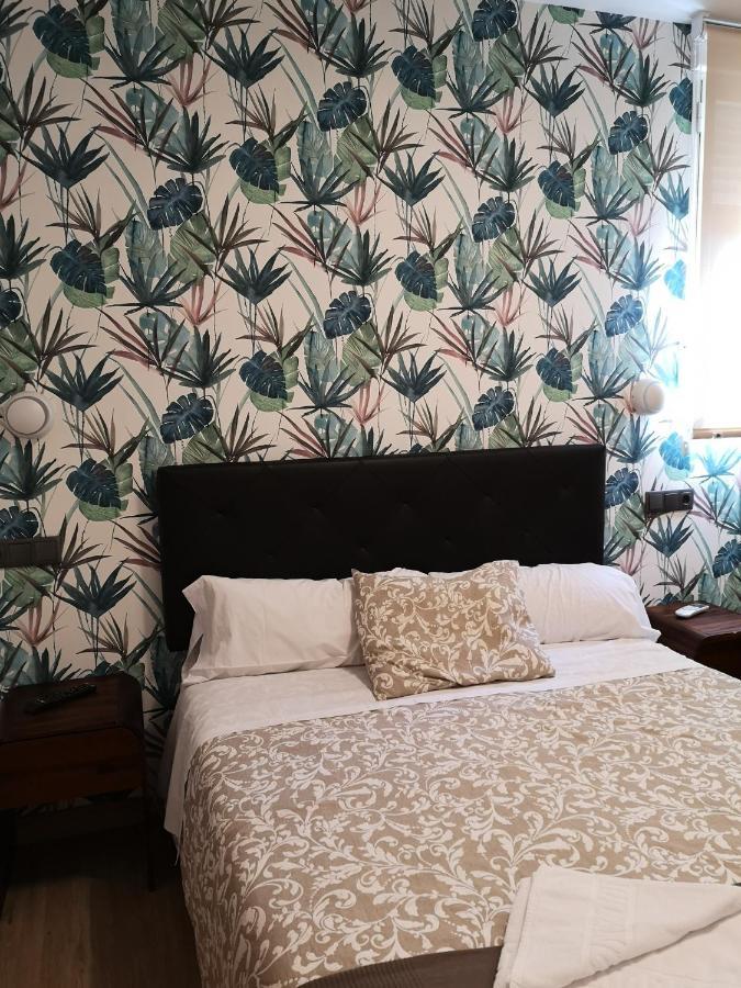 Hostal Juan Bravo セゴビア エクステリア 写真
