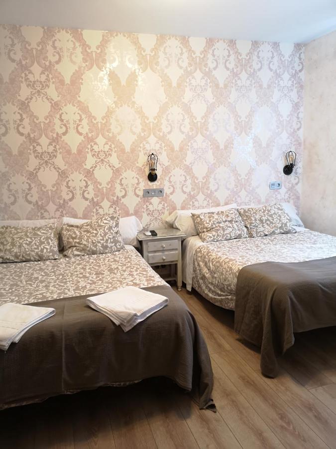 Hostal Juan Bravo セゴビア エクステリア 写真