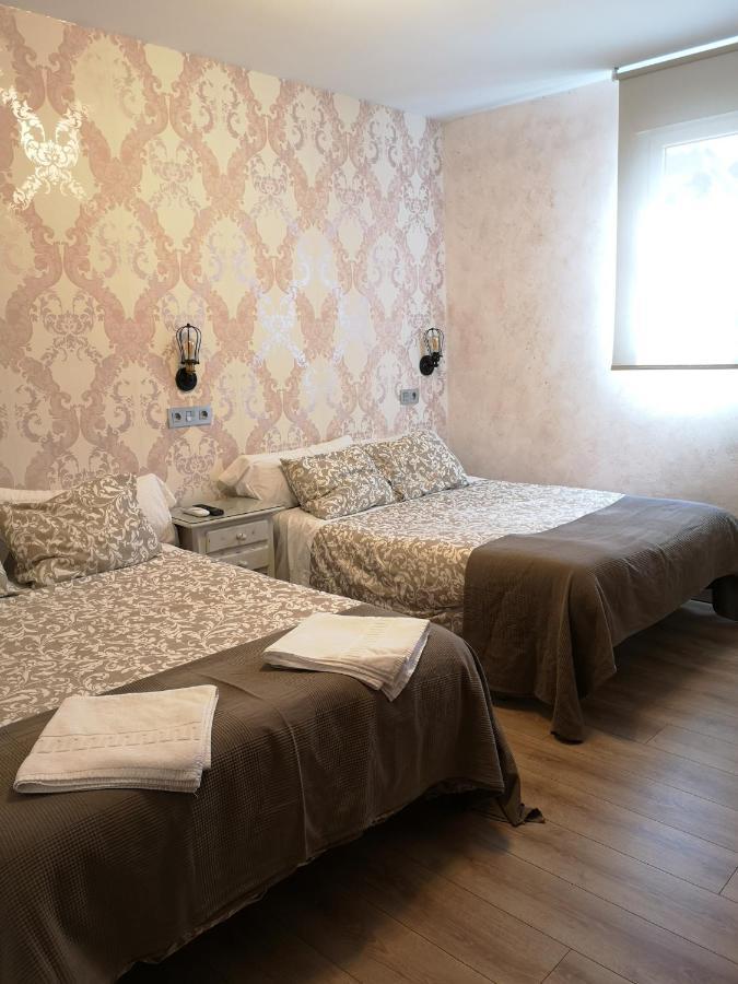 Hostal Juan Bravo セゴビア エクステリア 写真