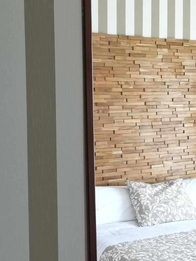 Hostal Juan Bravo セゴビア エクステリア 写真
